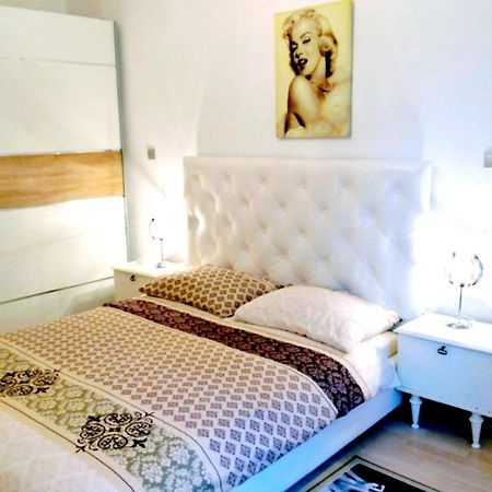 Apartment Ory Near The City Center With Free Parking Pula Dış mekan fotoğraf