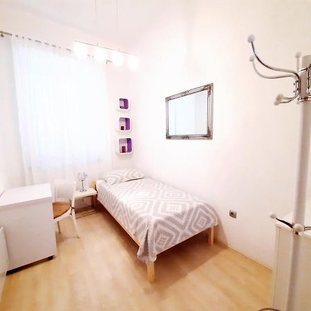Apartment Ory Near The City Center With Free Parking Pula Dış mekan fotoğraf