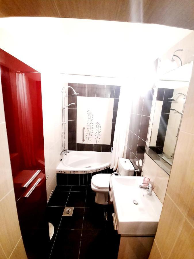 Apartment Ory Near The City Center With Free Parking Pula Dış mekan fotoğraf