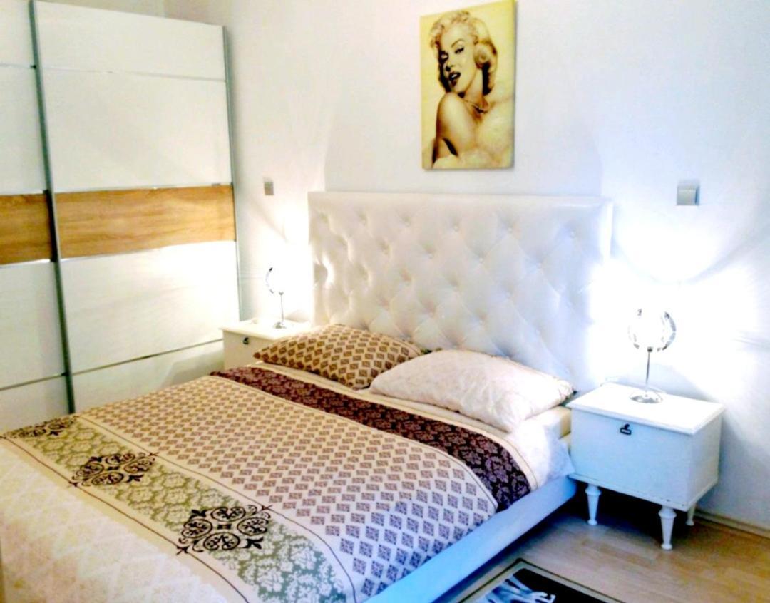 Apartment Ory Near The City Center With Free Parking Pula Dış mekan fotoğraf